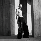 Men's Embroidered Wide Leg Baggy Jeans